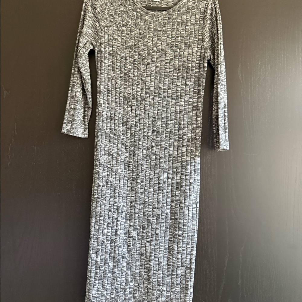 Motherhood Gray Long Sleeve Dress